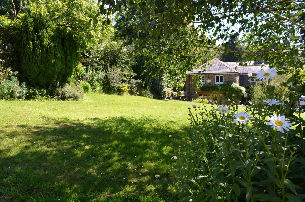 Bow Mill Farm Bed & Breakfast Totnes Bagian luar foto